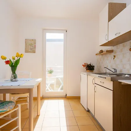 Meerblick Nur 50 Meter Zum Apartment Baska (Krk)