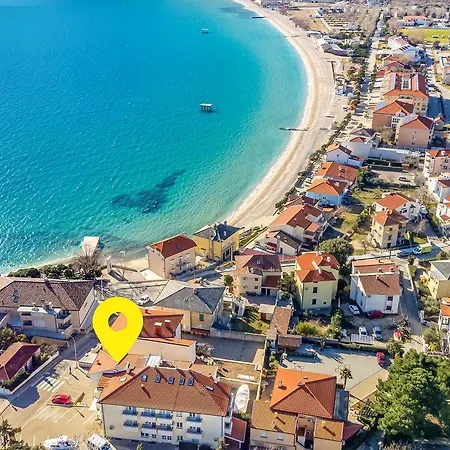 Apartment Meerblick Nur 50 Meter Zum Baska (Krk)